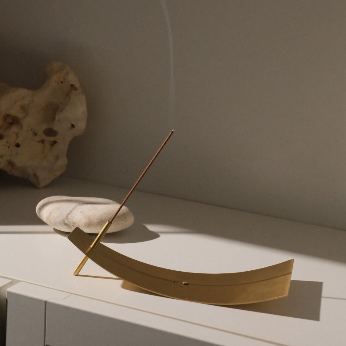 Lao-Shan Sandalwood Incense Sticks – 7 inch